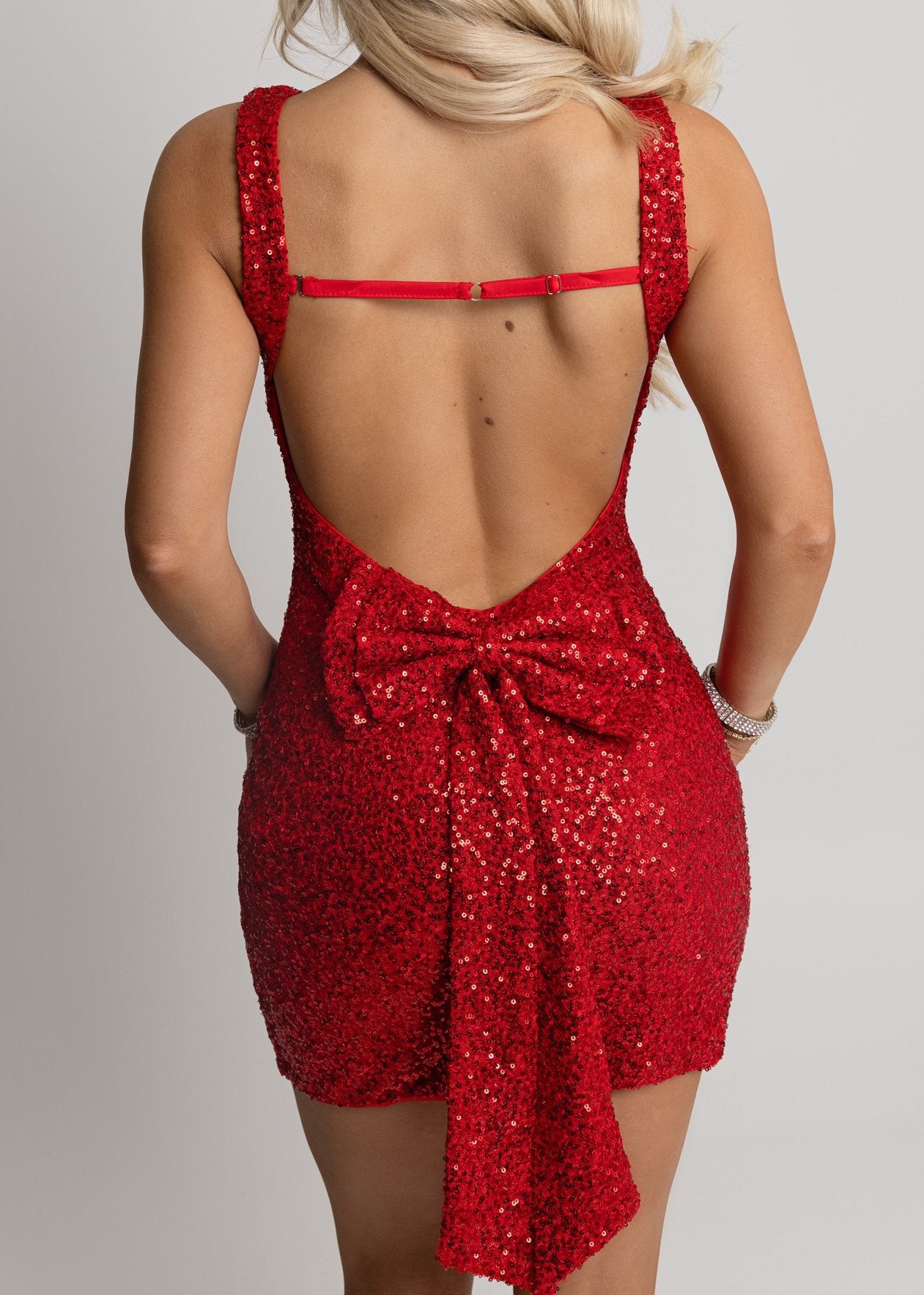 Need Your Heart Red Sequin Backless Bow Mini Dress | Dressmezee Dressmezee Need Your Heart Red Sequin Backless Bow Mini Dress | Dressmezee Dressmezee